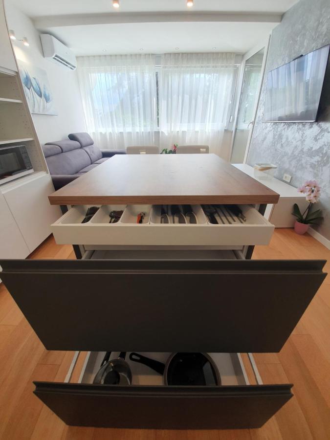 Apartman Leona 4*, Kantrida Rijeka Exterior photo